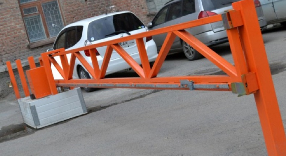 В Астане хотят запретить парковку автомобилей во дворах