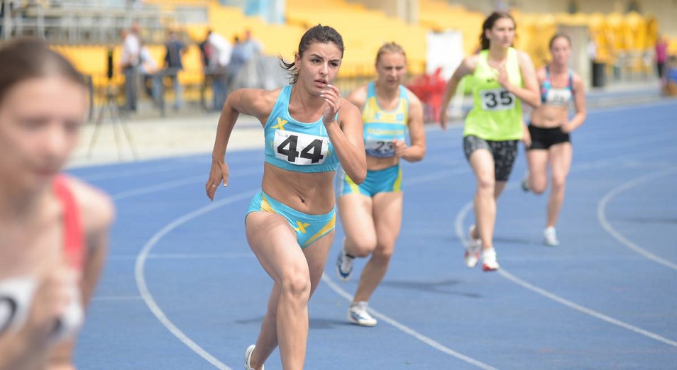 Казахстанки на ЧА по легкой атлетике берут медали парами 