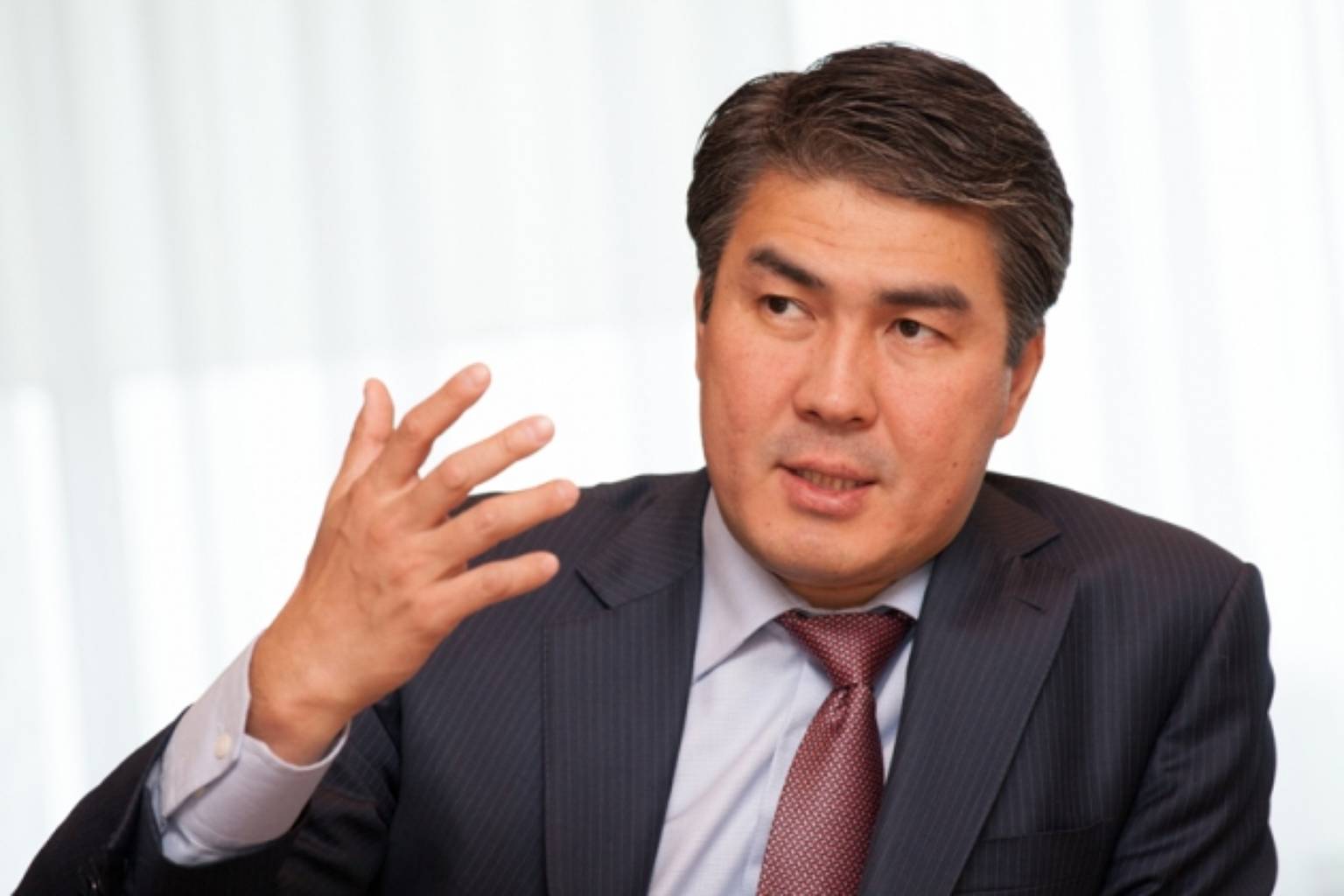 Асет Исекешев: "Не можете обеспечить стабильную работу валидаторов – возите людей бесплатно" 