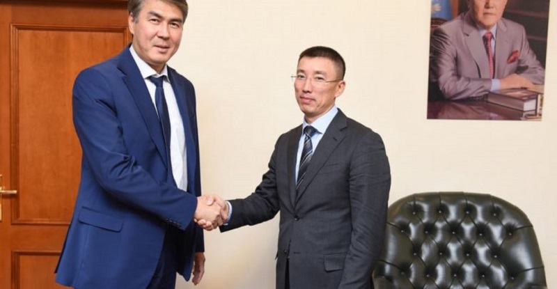 Асет Исекешев представил нового заместителя акима Астаны 
