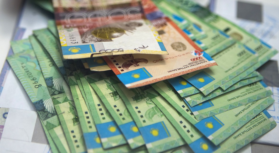 Нацбанк Казахстана попал в инфляционный пат