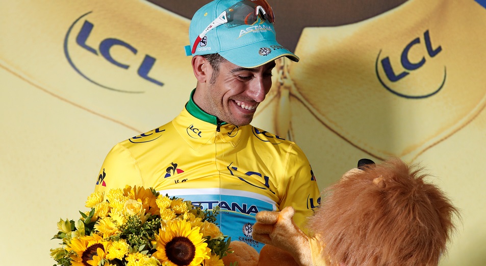 «Тур де Франс»: Фабио Ару примерил майку лидера