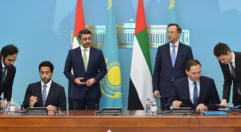 Mubadala присмотрелась к ОХК