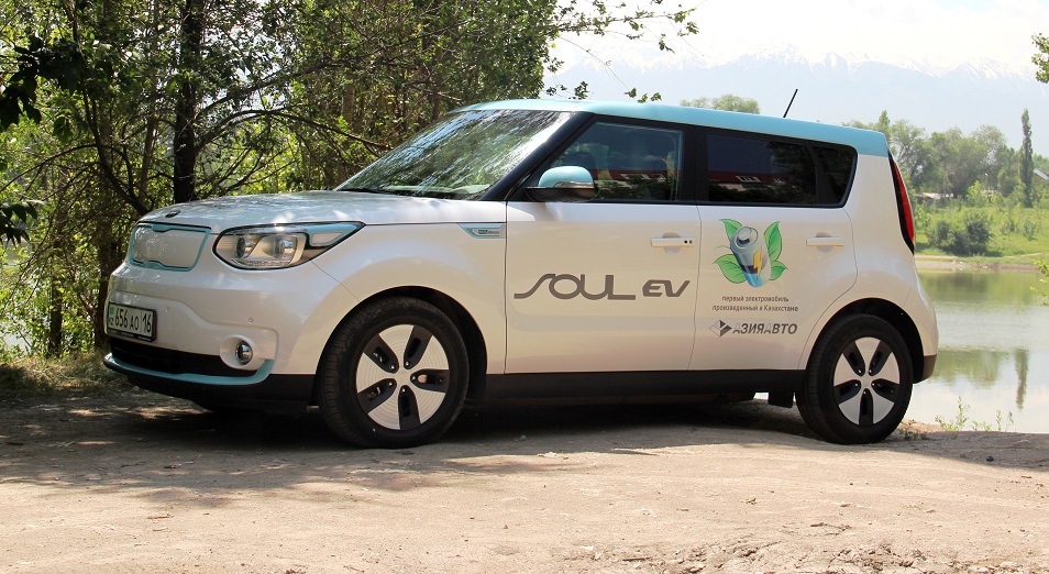 Abctv.kz взял на тест-драйв первый казахстанский электромобиль Kia Soul EV