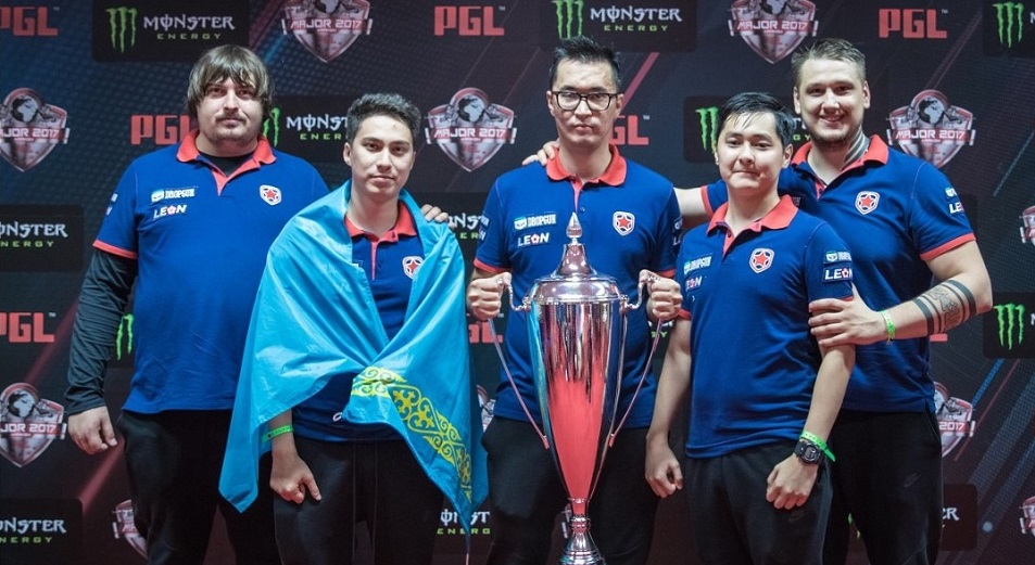 Казахстанцы взяли чемпионский пояс Counter-Strike в Кракове