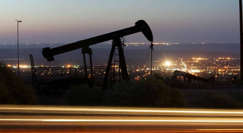 США импортировали нефть и нефтепродукты из Ирана дважды за 30 лет
