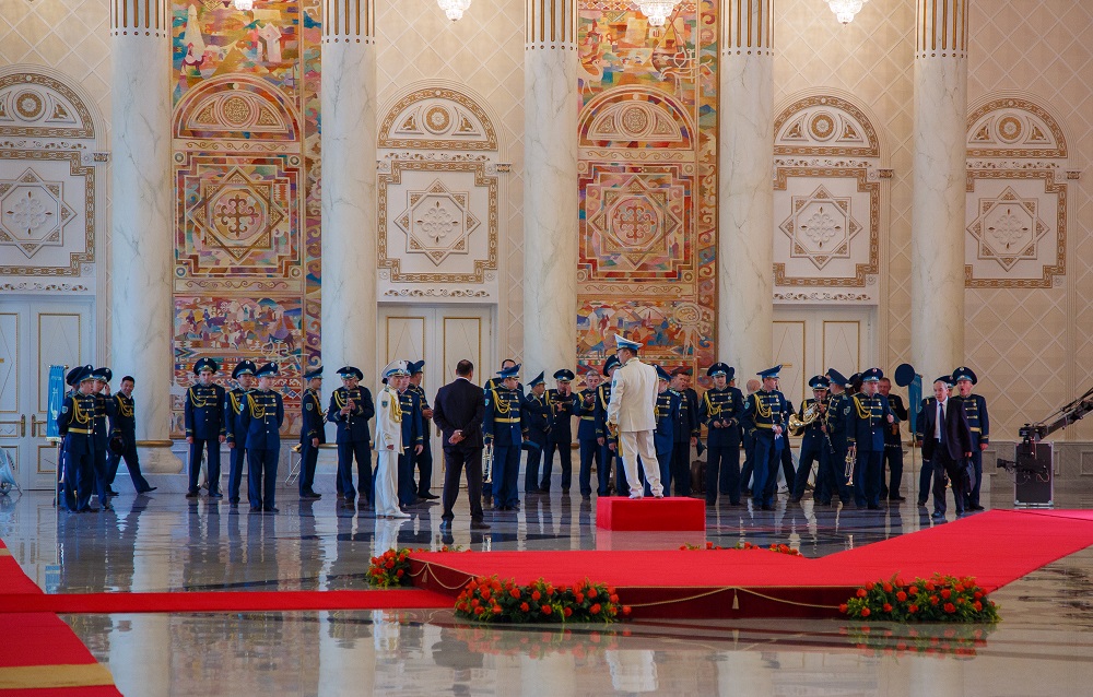 Интересы совпали: Нурсултан Назарбаев принял председателя КНР