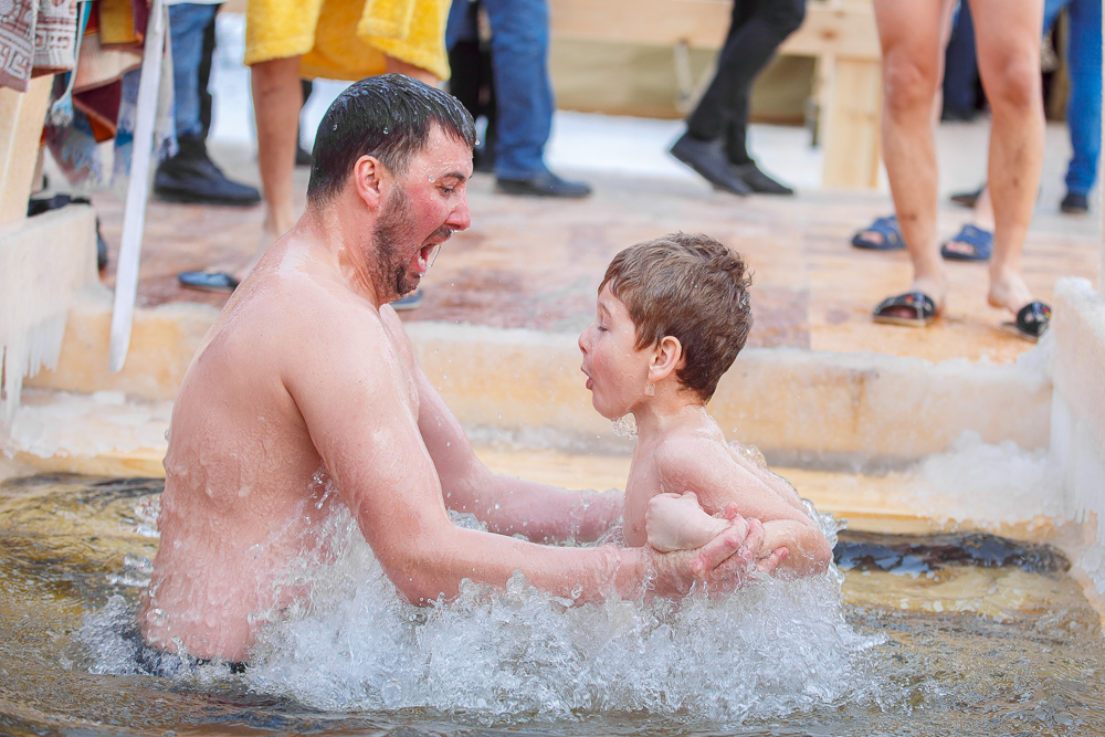 Как прошли крещенские купания 2017 года в Астане