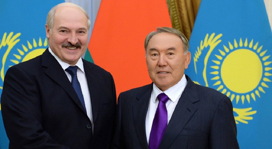 Назарбаев пен Лукашенко ЕАЭО жайын сөз етеді