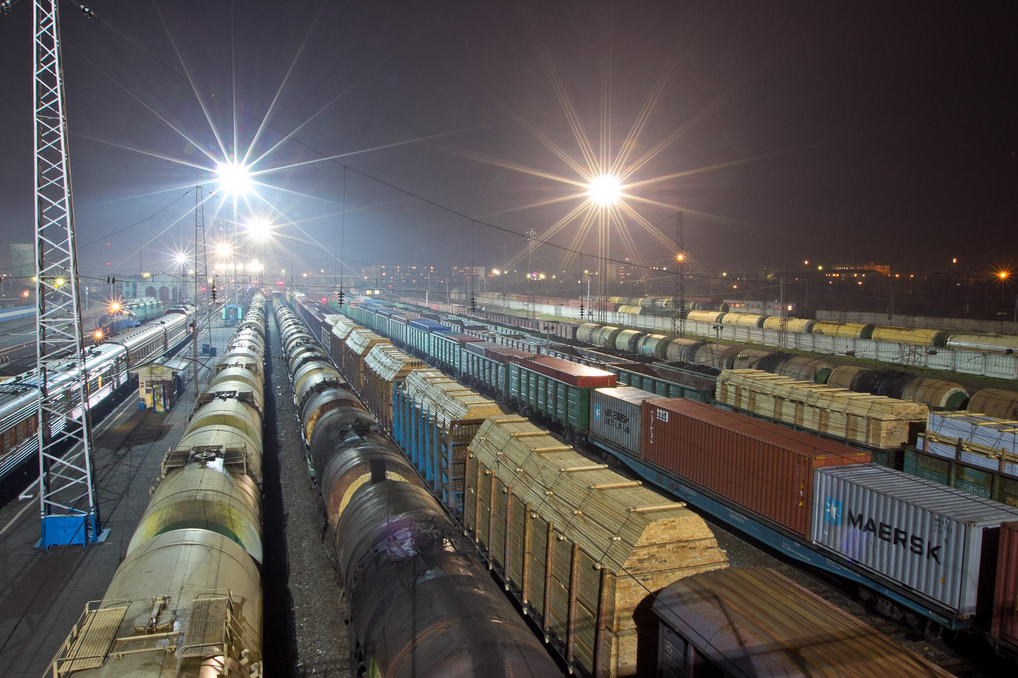 Казахстан через Грузинскую железную дорогу будет транспортировать 600 тыс. т грузов в год