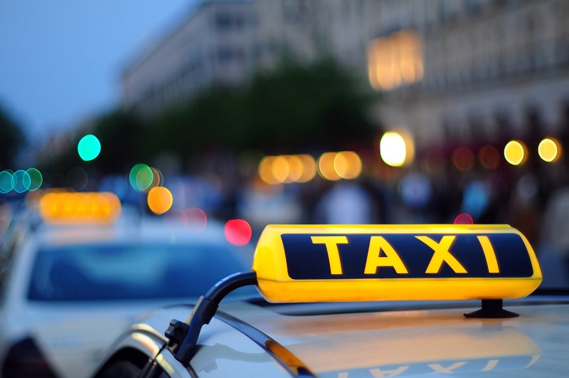 Легализовать такси планируют в Павлодаре