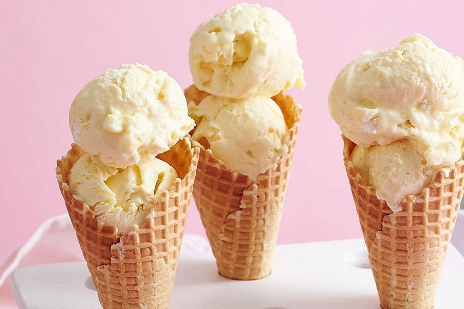 Казахстанцы съедают в жаркие дни 5 млн порций мороженого 