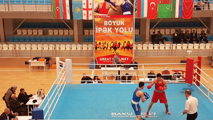 Шестеро казахстанцев вышли в полуфинал международного турнира по боксу