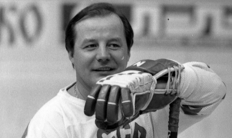 Хоккейная звезда Казахстана Борис Александров стал членом Зала славы IIHF