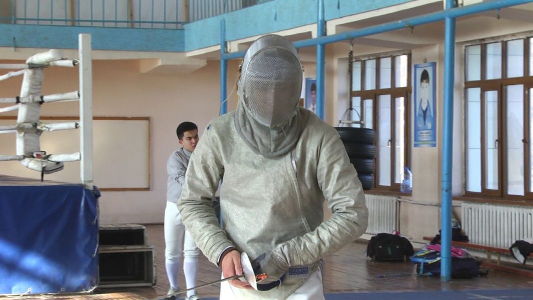 Сильнейшие фехтовальщики собрались на международный турнир в Шымкенте
