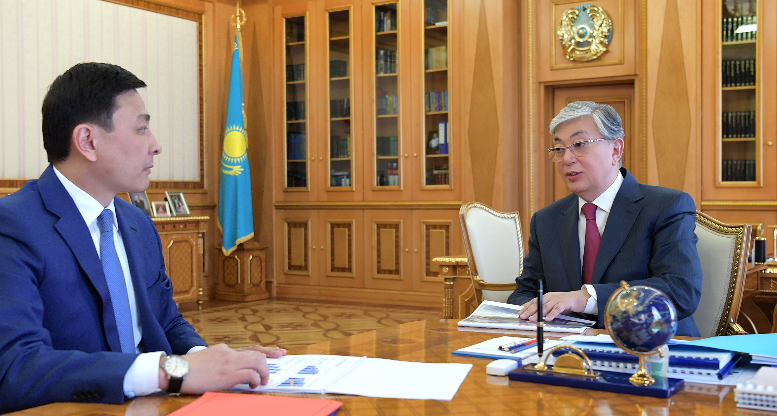 Касым-Жомарт Токаев принял акима Западно-Казахстанской области Алтая Кульгинова