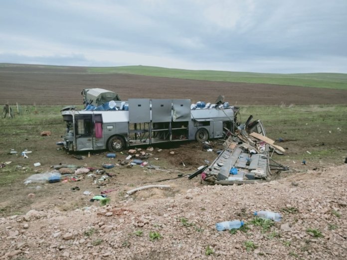 11 человек погибли в смертельном ДТП в Кордайском районе 