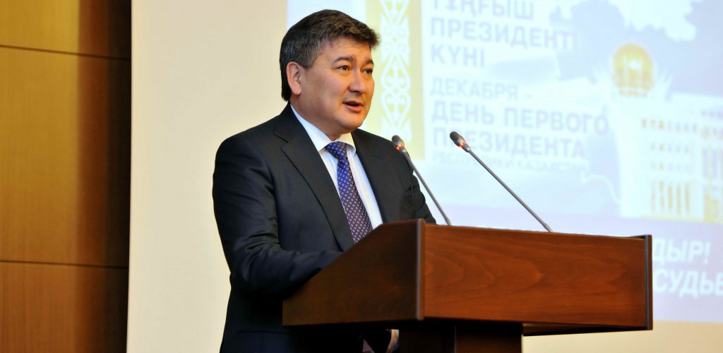 Досье: Баттаков Ерлан Еркинович