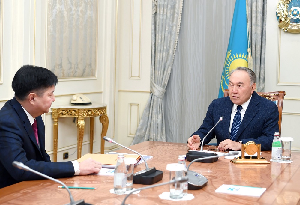 Нурсултан Назарбаев обсудил реформы судебной системы с Жакипом Асановым