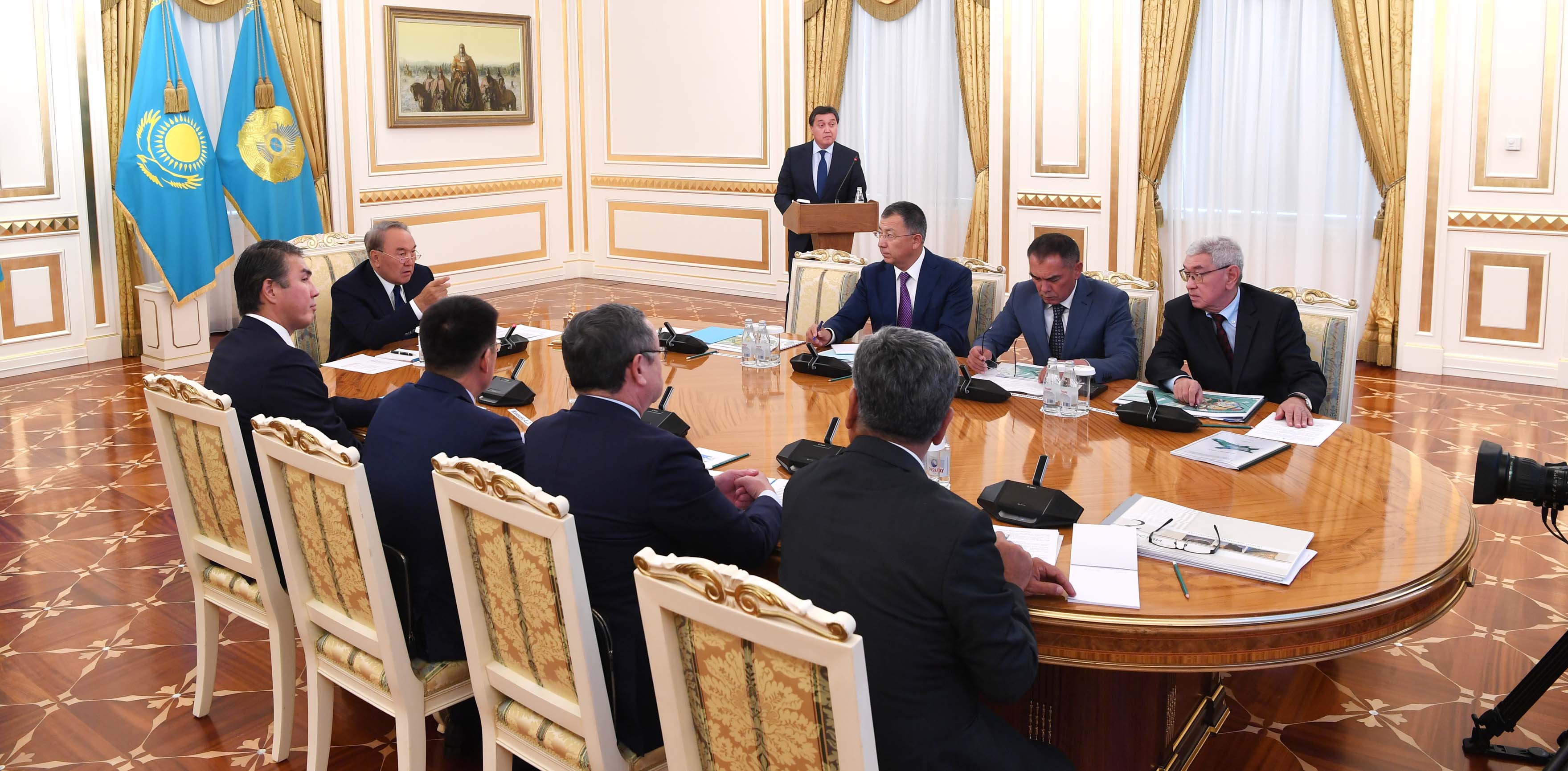 Елбасы Түркістан қаласын дамыту жөнінде кеңес өткізді