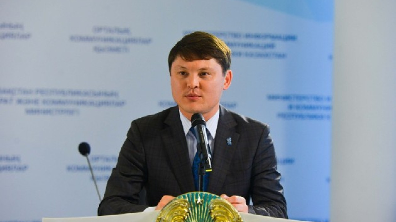Талғат Қалиев кетіп, Руслан Әлішев келді
