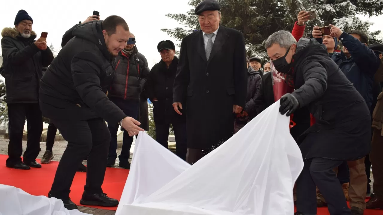 Аллея звезд "Казахфильма" пополнилась новыми именами 