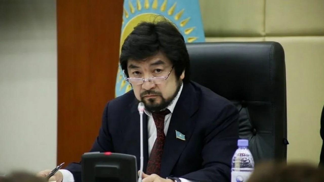 Бекболат Тілеухан Мәжілістен кетті