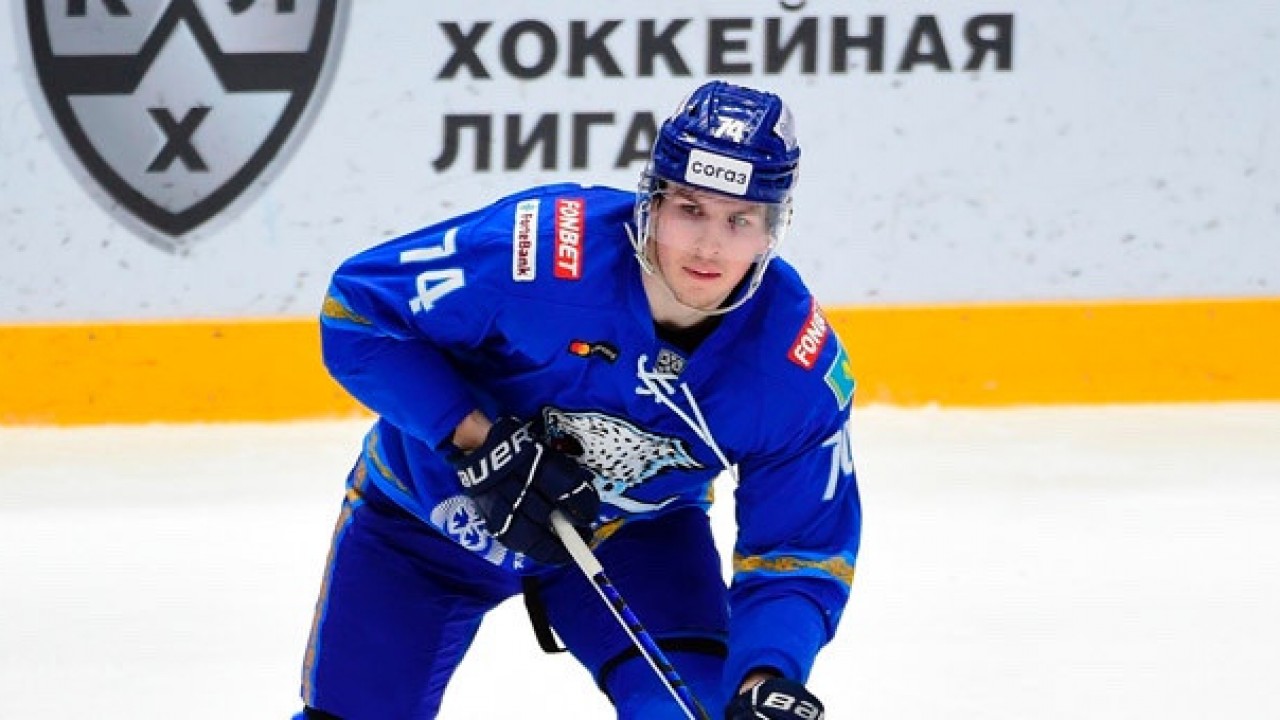 Валерий Орехов провел 200 матчей в КХЛ