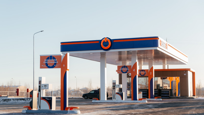 Предельные цены на бензин установили в Казахстане