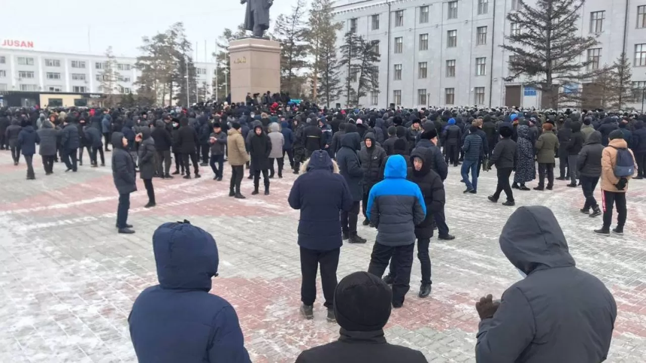 Павлодардағы митинг салдарынан облыстық әкімдікке келген шығын көлемі анықталды