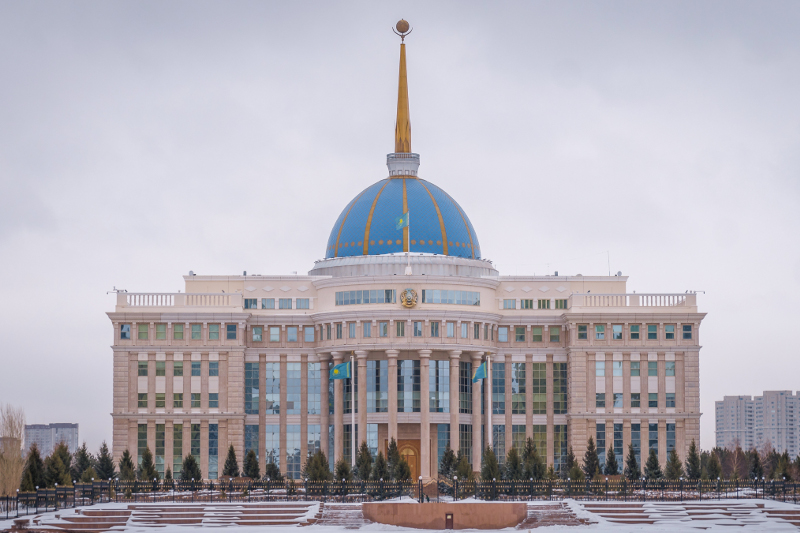 Президент провел совещание с руководством силовых структур