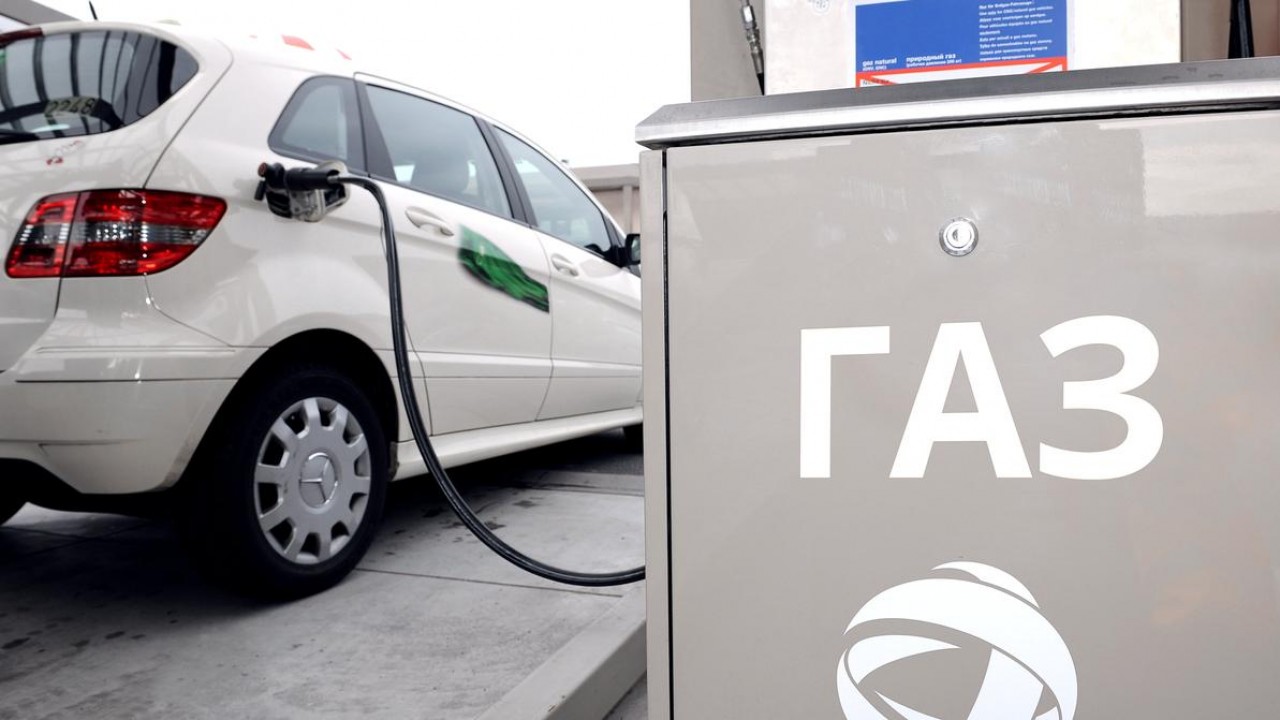 Почти 8% всех зарегистрированных легковых автомобилей в РК используют газ в виде топлива