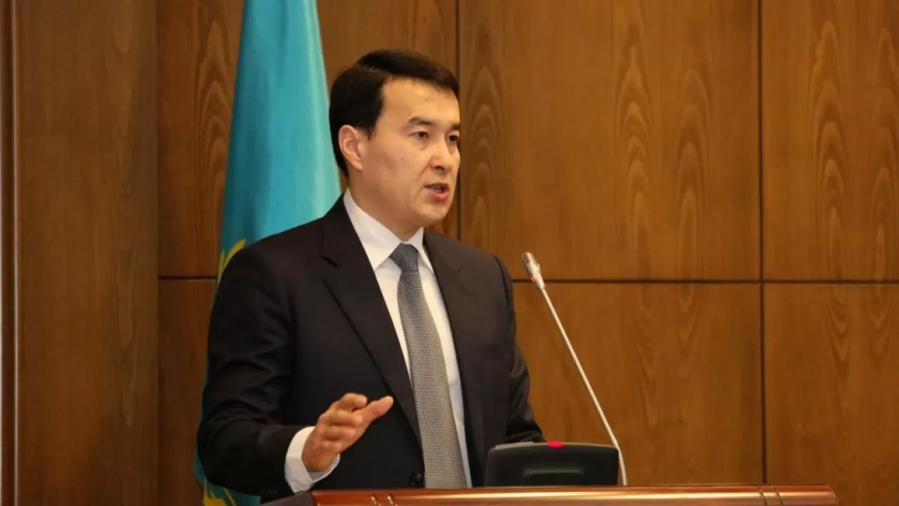 Мажилисмены одобрили кандидатуру Алихана Смаилова на пост премьер-министра Казахстана