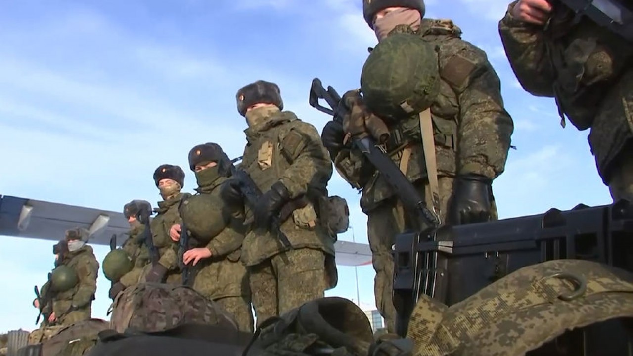 Нельзя допускать выставление миротворцев ОДКБ как оккупантов – Лукашенко  