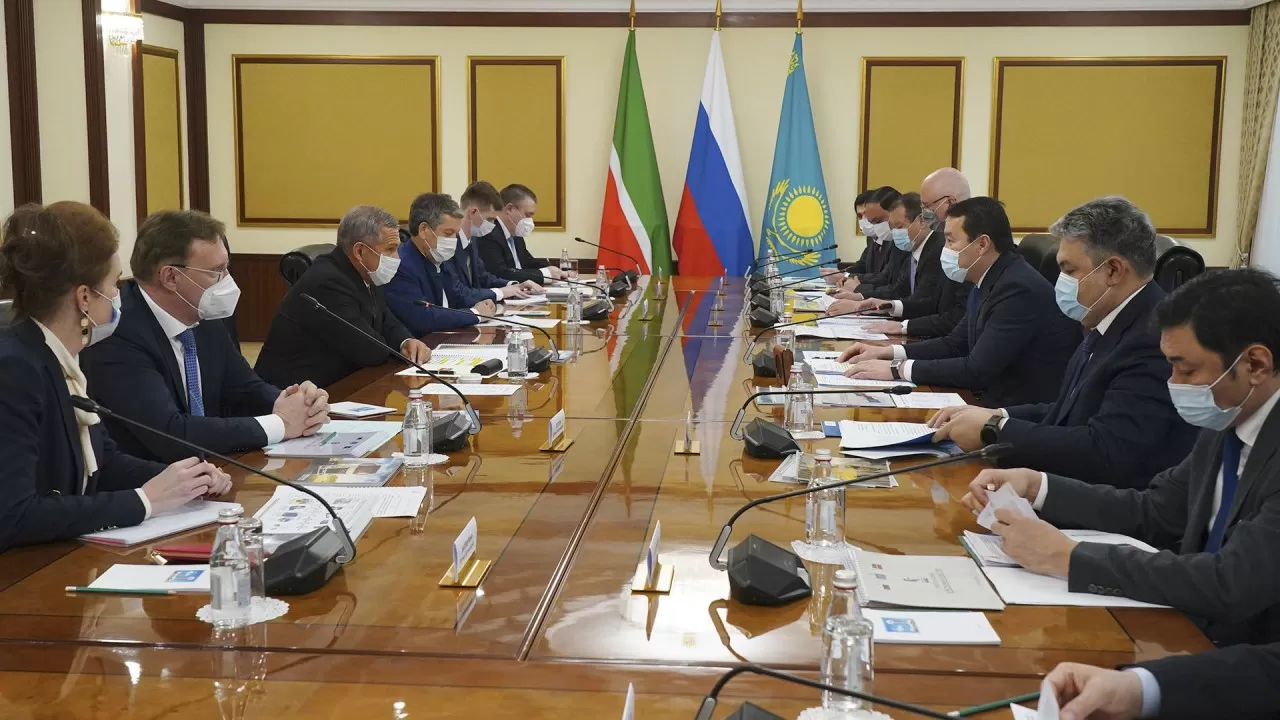 Смаилов провел переговоры с президентом Татарстана Миннихановым