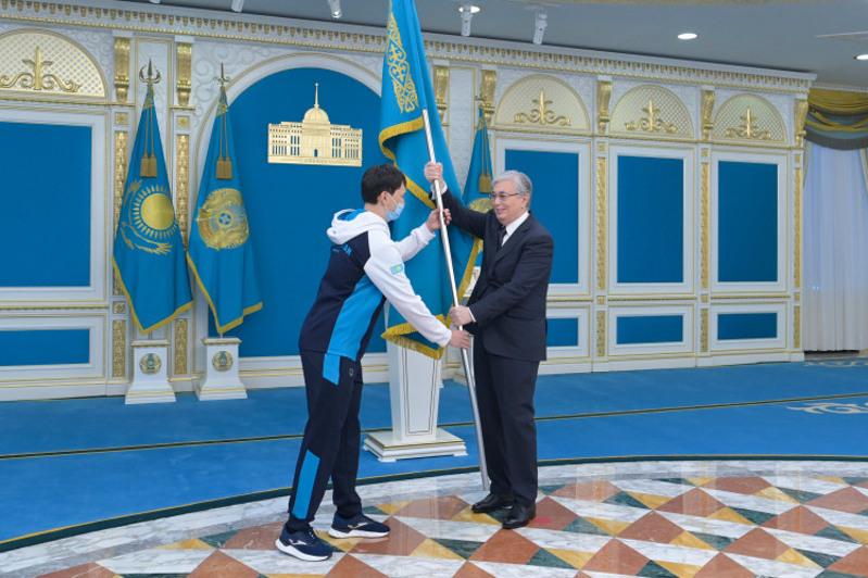 Токаев встретился с казахстанскими олимпийцами перед зимними Играми в Пекине