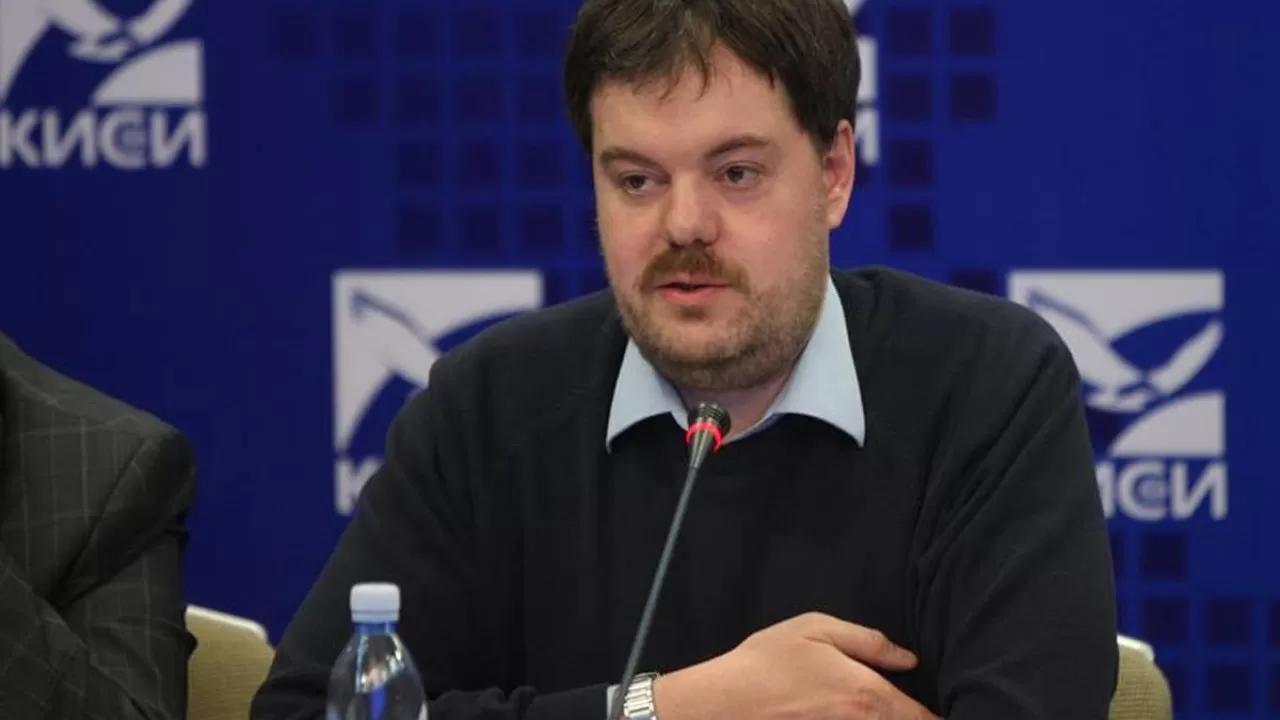 Андрей Чеботарев: Бізде саяси партиялар толыққанды институт ретінде жұмыс істемейді