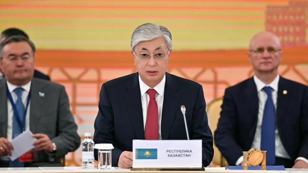 Решение вопроса границ должно проходить исключительно мирным путем - Токаев