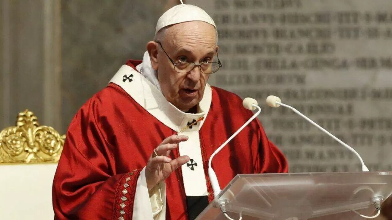 Папа римский призвал Путина и Зеленского к миру