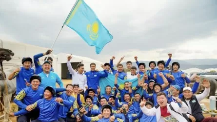 Казахстанцы стали первыми в кокпаре и борьбе на Играх кочевников