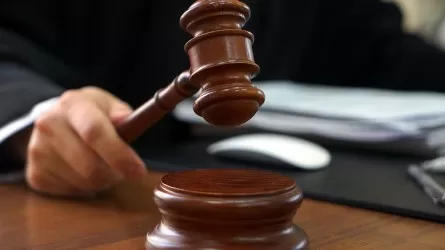 Экс-руководителя аппарата акима Актобе приговорили к 3 годам лишения свободы