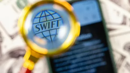 Глава Верховной рады Украины просит ЕС отрезать от SWIFT все российские и белорусские банки