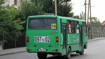 В Алматы не хватает автобусов: акимат судится с перевозчиками
