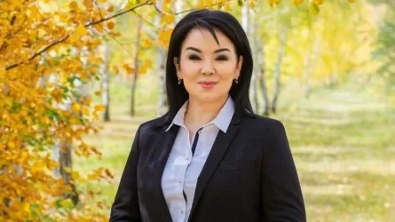 Президент сайлауы: Салтанат Тұрсынбекова ОСК-ға құжаттарын тапсырды