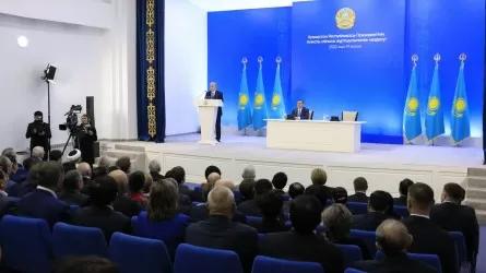 Президент РК вручил награды жителям Алматинской области
