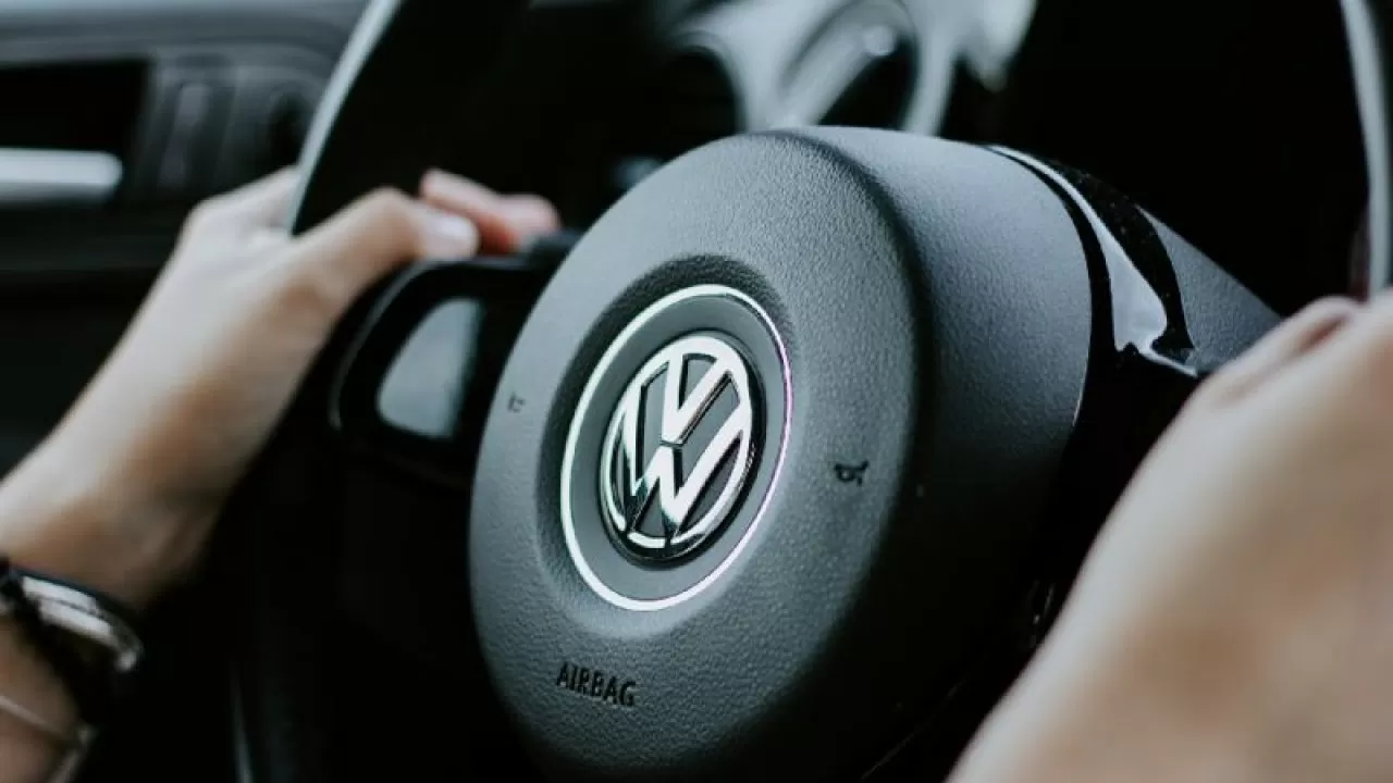 ШҚО тұрғыны жүргізуші куәлігін 1,2 млн теңгеге сатып алмақ болған