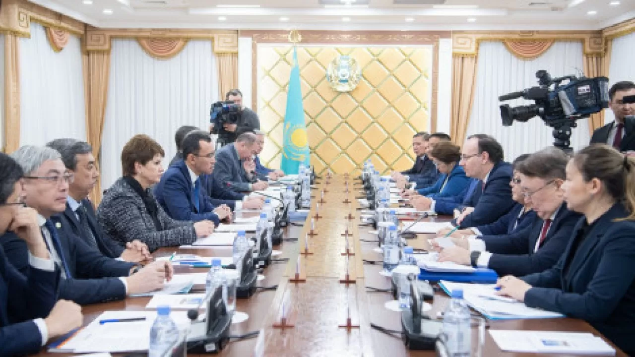 Сенатта сот жүйесін реформалау бойынша құрылған жұмыс тобының отырысы өтті 
