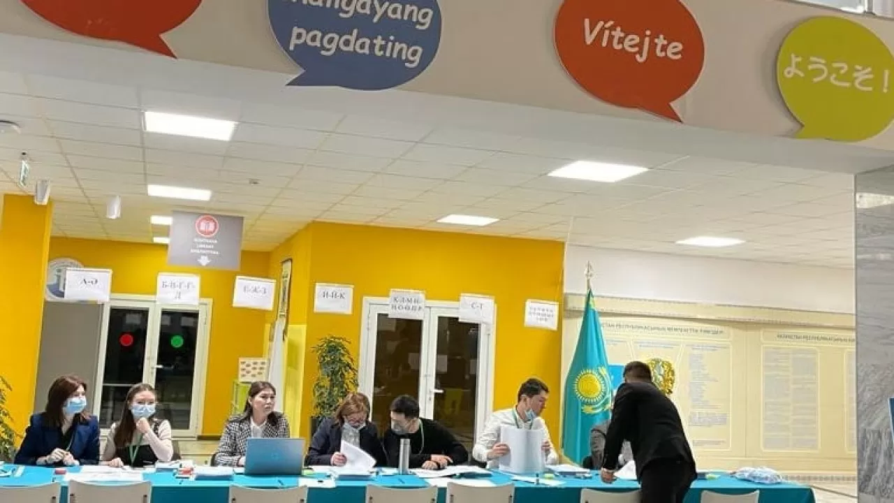 Большое количество молодежи на выборах отмечают международные наблюдатели