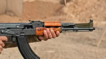 Боец из андеркарта Головкина хотел устроить бойню с использованием АК-47