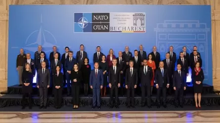 НАТО собирается помогать Украине до полной победы